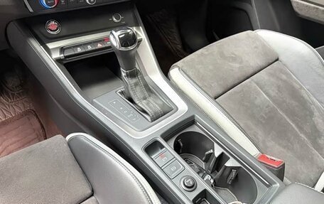 Audi Q3, 2022 год, 2 300 000 рублей, 8 фотография