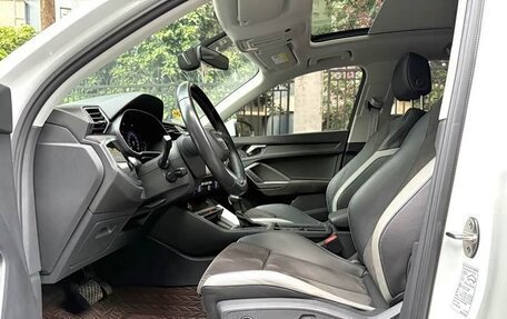 Audi Q3, 2022 год, 2 300 000 рублей, 10 фотография