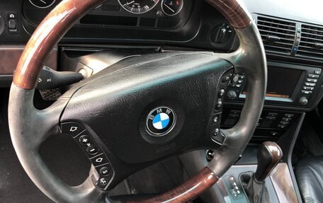 BMW 5 серия, 2002 год, 840 000 рублей, 14 фотография