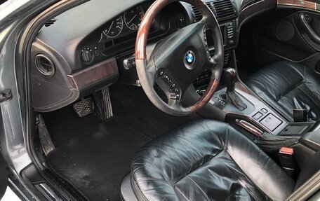 BMW 5 серия, 2002 год, 840 000 рублей, 12 фотография