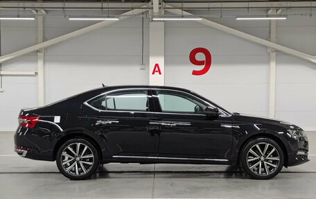 Skoda Superb III рестайлинг, 2025 год, 3 658 950 рублей, 4 фотография