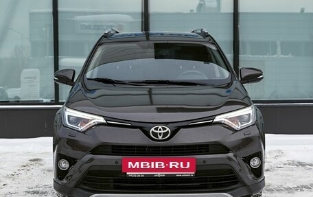 Toyota RAV4, 2018 год, 2 549 000 рублей, 8 фотография