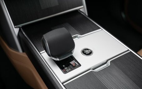 Land Rover Range Rover IV рестайлинг, 2026 год, 31 990 000 рублей, 10 фотография