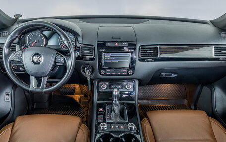 Volkswagen Touareg III, 2014 год, 2 350 000 рублей, 10 фотография