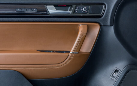 Volkswagen Touareg III, 2014 год, 2 350 000 рублей, 13 фотография