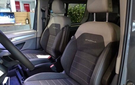 Volkswagen California, 2025 год, 9 300 000 рублей, 13 фотография