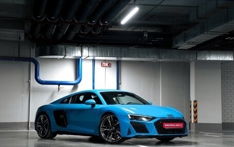 Audi R8, 2023 год, 19 000 000 рублей, 1 фотография