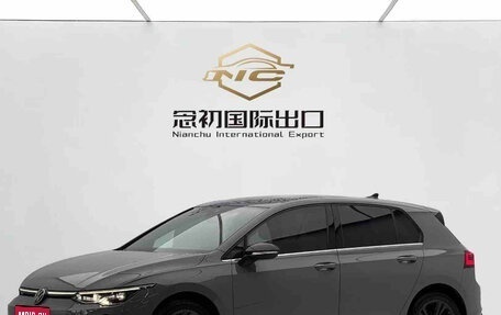 Volkswagen Golf VIII, 2023 год, 2 020 000 рублей, 1 фотография