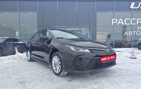 Toyota Corolla, 2019 год, 1 897 000 рублей, 3 фотография