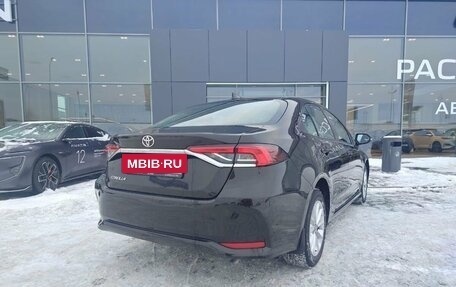 Toyota Corolla, 2019 год, 1 897 000 рублей, 6 фотография