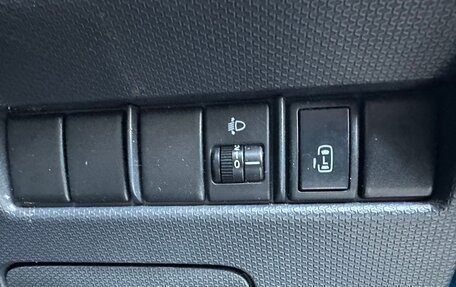 Suzuki Solio II, 2012 год, 730 000 рублей, 18 фотография