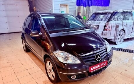Mercedes-Benz A-Класс, 2010 год, 600 000 рублей, 3 фотография