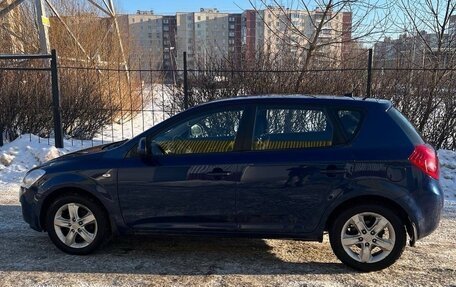 KIA cee'd I рестайлинг, 2009 год, 490 000 рублей, 2 фотография
