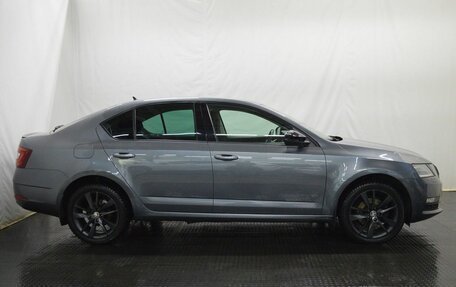 Skoda Octavia, 2020 год, 1 800 000 рублей, 4 фотография