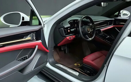 Porsche Panamera, 2025 год, 17 440 000 рублей, 3 фотография