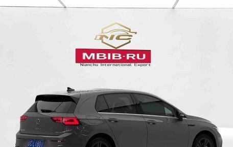 Volkswagen Golf VIII, 2023 год, 2 020 000 рублей, 4 фотография