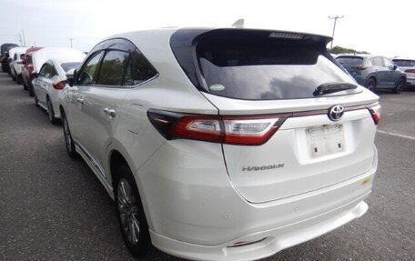 Toyota Harrier, 2018 год, 2 500 000 рублей, 3 фотография