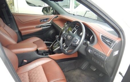 Toyota Harrier, 2018 год, 2 500 000 рублей, 5 фотография