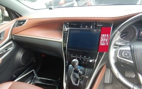 Toyota Harrier, 2018 год, 2 500 000 рублей, 6 фотография