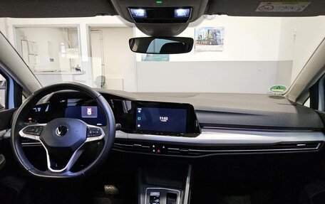 Volkswagen Golf VIII, 2022 год, 2 162 000 рублей, 4 фотография