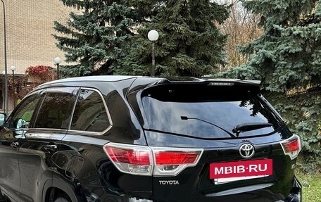 Toyota Highlander III, 2014 год, 3 900 000 рублей, 8 фотография