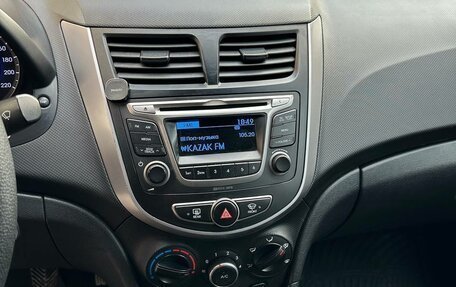 Hyundai Solaris II рестайлинг, 2016 год, 765 000 рублей, 5 фотография