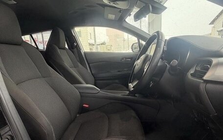 Toyota C-HR I рестайлинг, 2020 год, 1 520 000 рублей, 7 фотография