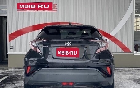 Toyota C-HR I рестайлинг, 2020 год, 1 520 000 рублей, 4 фотография
