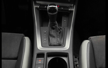 Audi Q3, 2021 год, 2 350 000 рублей, 13 фотография