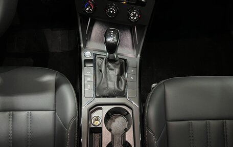 Volkswagen Passat B8 рестайлинг, 2022 год, 2 086 000 рублей, 18 фотография