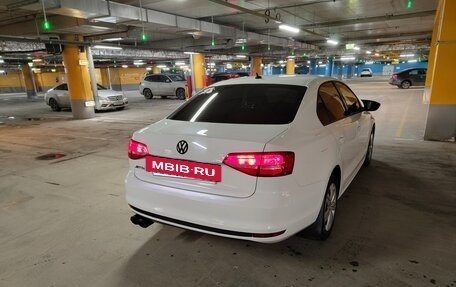 Volkswagen Jetta VI, 2015 год, 1 250 000 рублей, 6 фотография