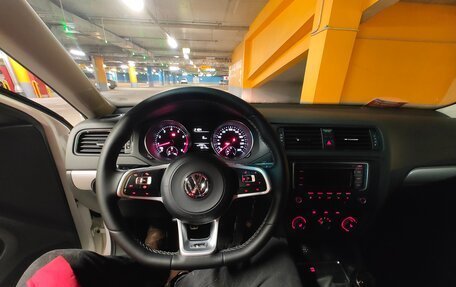 Volkswagen Jetta VI, 2015 год, 1 250 000 рублей, 11 фотография