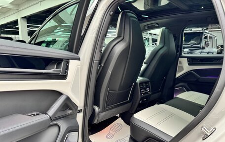 Porsche Cayenne III, 2025 год, 18 490 000 рублей, 22 фотография