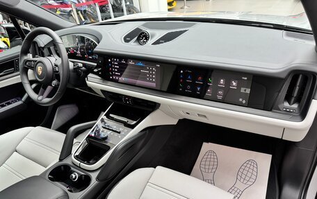 Porsche Cayenne III, 2025 год, 18 490 000 рублей, 30 фотография