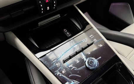 Porsche Cayenne III, 2025 год, 18 490 000 рублей, 29 фотография