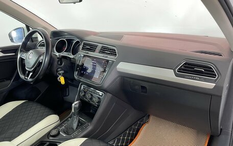 Volkswagen Tiguan II, 2020 год, 2 040 000 рублей, 11 фотография