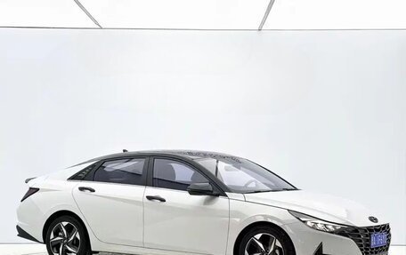 Hyundai Elantra, 2022 год, 1 200 000 рублей, 6 фотография