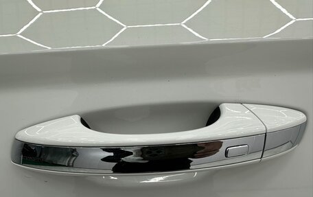 Skoda Karoq I, 2022 год, 2 352 000 рублей, 18 фотография