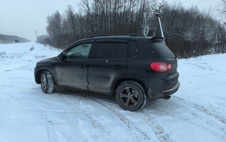 Volkswagen Tiguan I, 2010 год, 840 000 рублей, 3 фотография