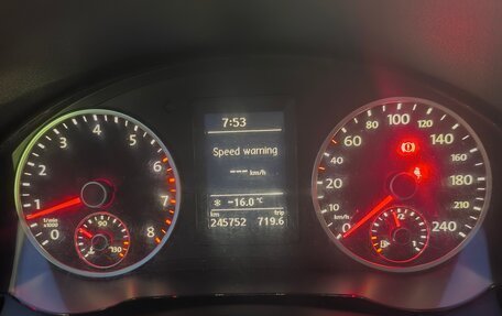 Volkswagen Tiguan I, 2010 год, 840 000 рублей, 10 фотография