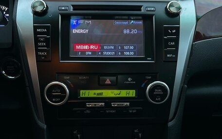 Toyota Camry, 2012 год, 1 335 000 рублей, 10 фотография