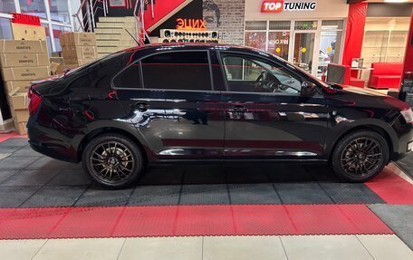 Skoda Rapid I, 2015 год, 1 100 000 рублей, 4 фотография