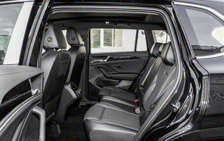 Volkswagen Tiguan, 2026 год, 4 725 000 рублей, 14 фотография