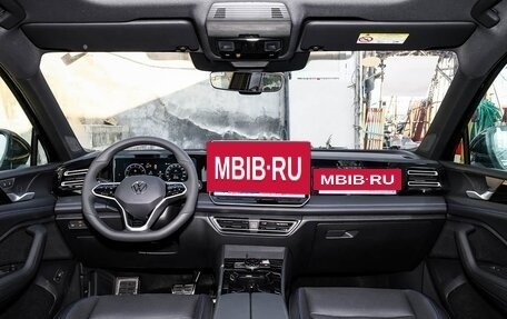 Volkswagen Tiguan, 2026 год, 4 725 000 рублей, 8 фотография