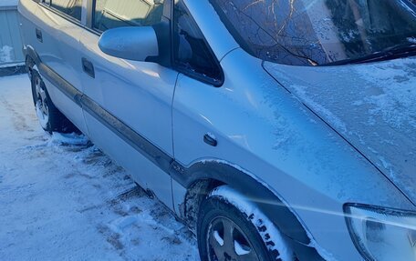 Opel Zafira A рестайлинг, 2001 год, 325 000 рублей, 11 фотография