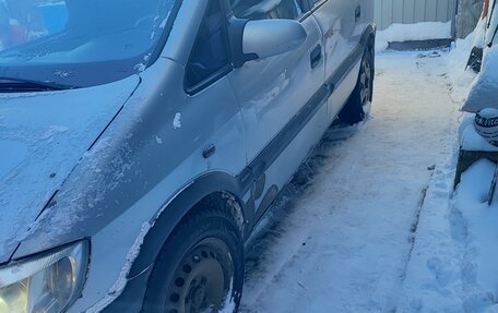 Opel Zafira A рестайлинг, 2001 год, 325 000 рублей, 14 фотография