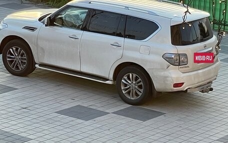 Nissan Patrol, 2011 год, 1 400 000 рублей, 4 фотография