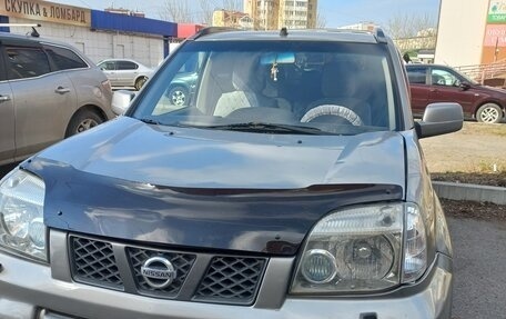 Nissan X-Trail, 2005 год, 800 000 рублей, 5 фотография