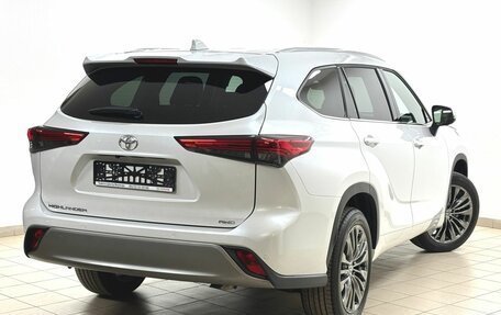 Toyota Highlander, 2025 год, 5 550 000 рублей, 4 фотография