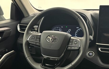 Toyota Highlander, 2025 год, 5 550 000 рублей, 17 фотография